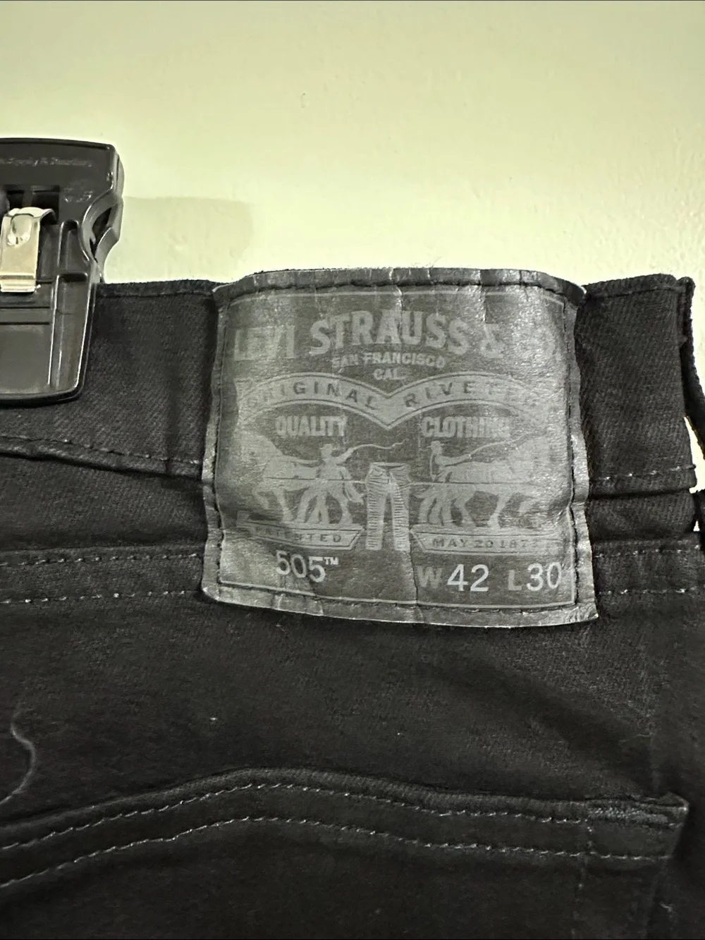 Levi's Men’s Black Slim Straight Jeans